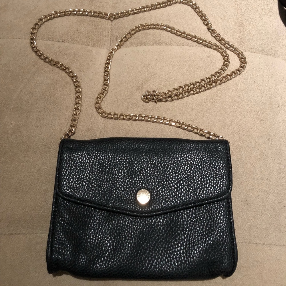 CHAIN strap purse 👛